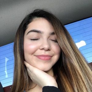 Meet your Posher, Natalee